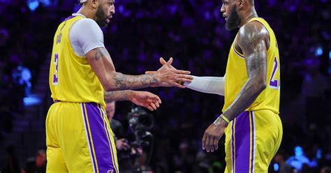 LeBron James, Anthony Davis graded in Lakers win vs Pelicans.